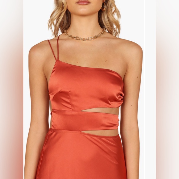 NWT One Shoulder strap satin dress XL - Picture 4 of 4